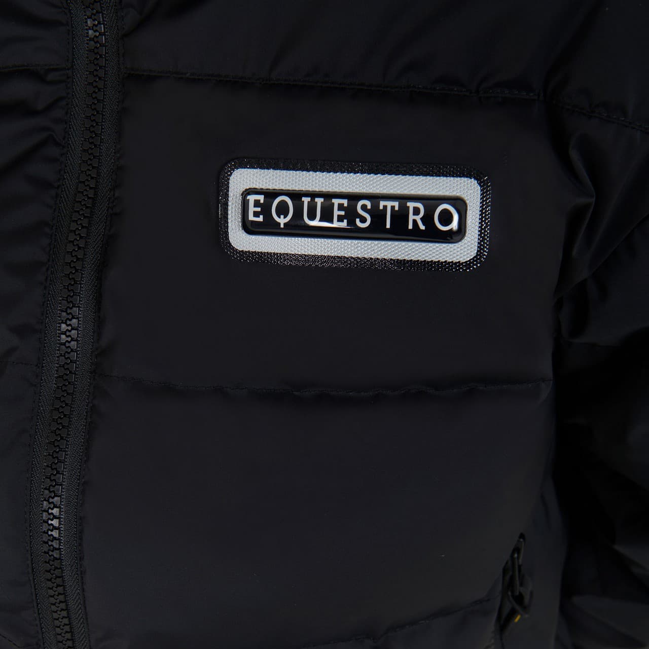 Piumino donna corta in tessuto elasticizzato, vista 3